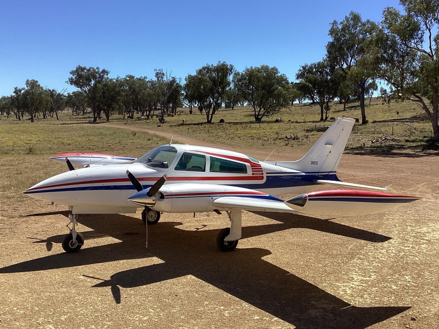 Image for 1976 Cessna 310R Low Time