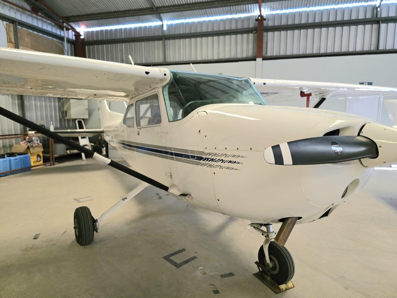 Image for 1977 Cessna 172N Skyhawk O-320-D2J