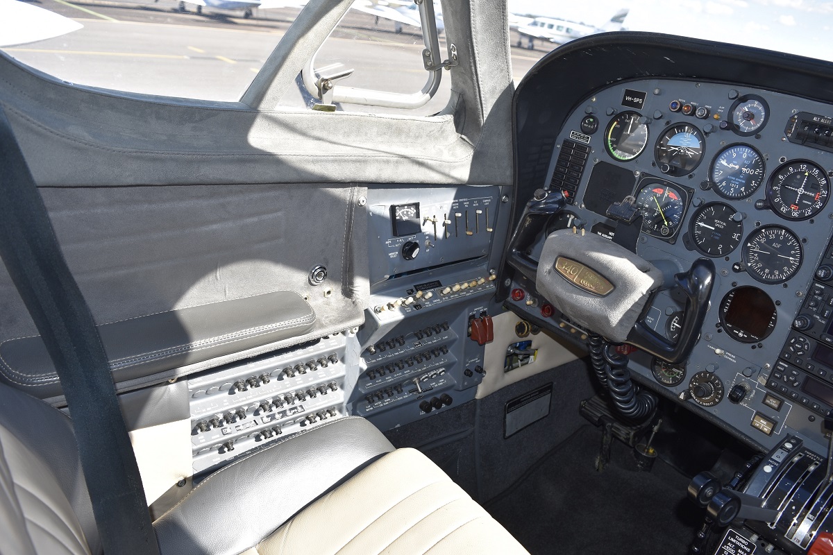 Image 4 for Cessna 340A  Pressurised